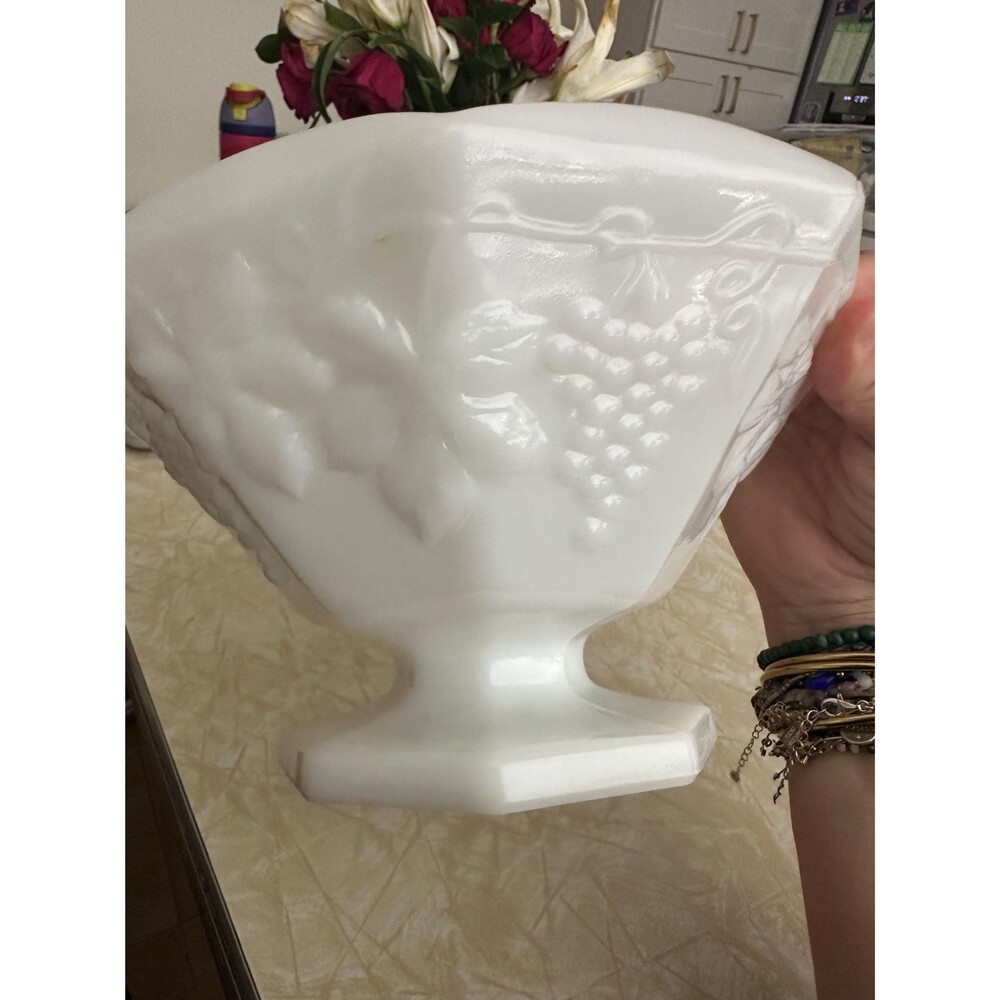 vintage Anchor Hocking milk glass